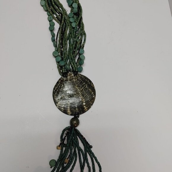 3/$30 Boho 70s Large Seashell Pendant Teal Wooden Bead Layered Necklacr Retro - Picture 5 of 10